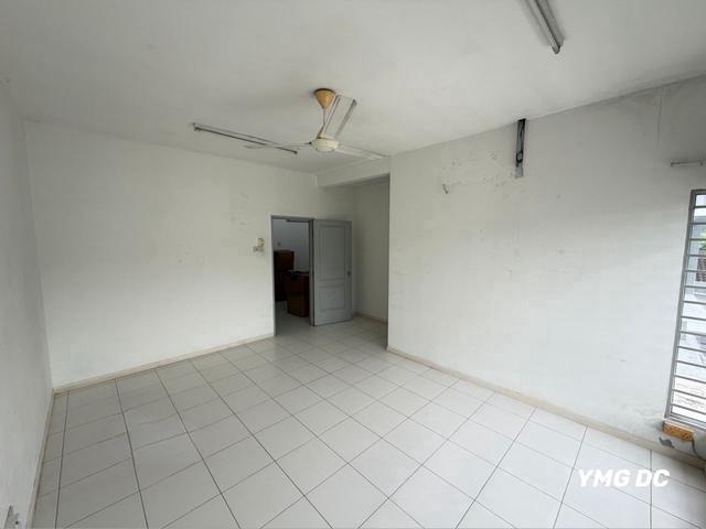Limited taman botanic akasia klang 20x80 gated guarded