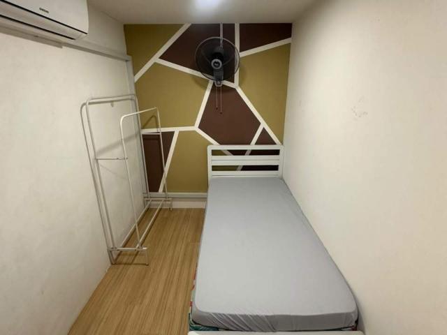 LIMITED TIME OFFER ‼️ Female Unit Room + AirCond + Free WiFi near IOI Puchong LRT