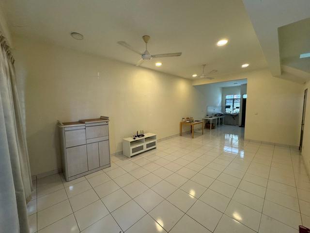 Limited Unit 2 Storey M Residence 1 Bandar Tasik Puteri Rawang