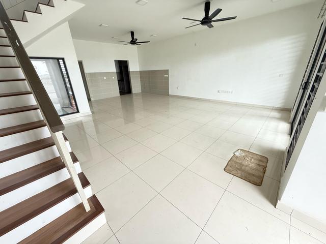 Limited Unit 2 Storey Terrace Elmina Valley 3 West Denai Alam House