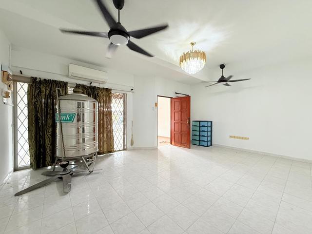 Limited unit 2 sty House Taman Sentosa