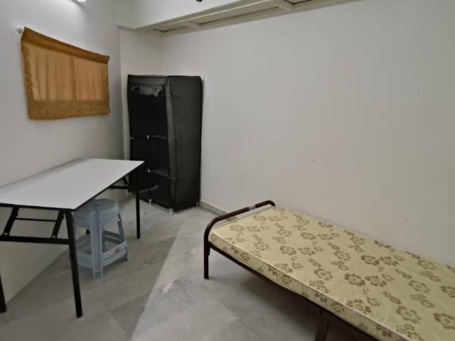 Limited Unit at SS20 PJ