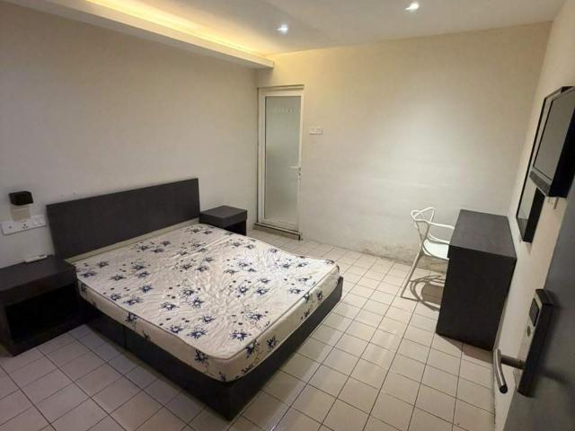 LIMITED UNIT‼️Private Queen Room Rent Near Sunway Mentari Bandar Sunway