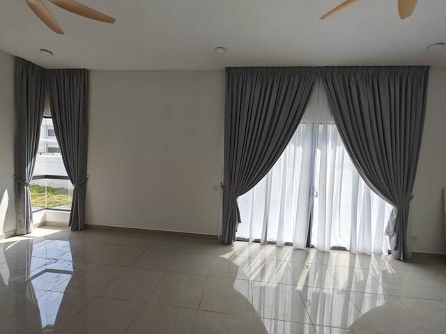Limited UNITSemi D Sejati Lakeside 2 Cyberjaya Lakeview Residency