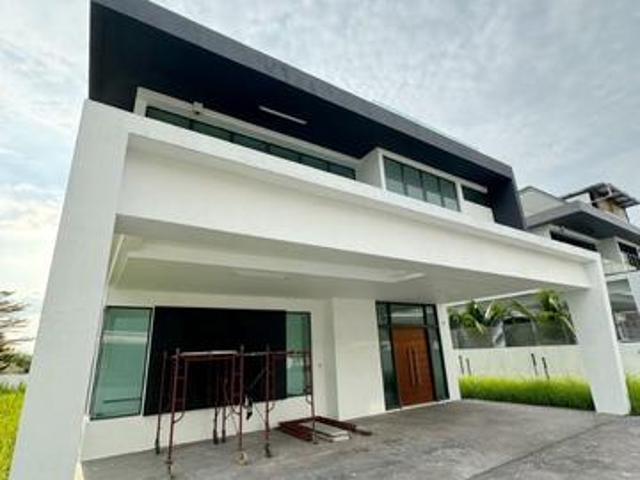 Limited 2 Sty BUNGALOW v RooftopLaman Villa Meru KlangRent 5r6b