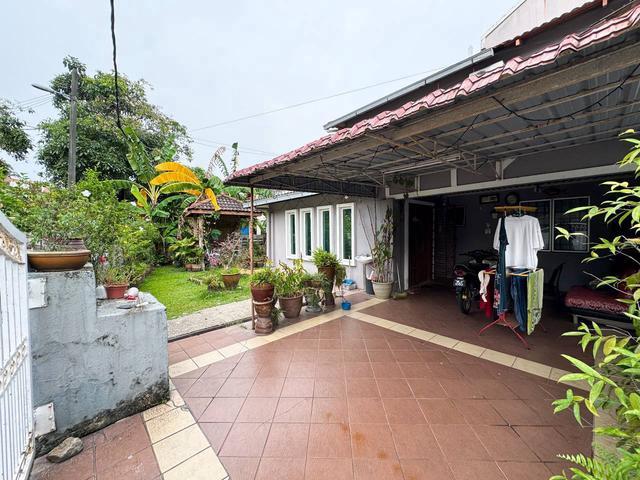 LIMITED 2 Storey Semi D Cluster Putra Perdana Puchong for Sale