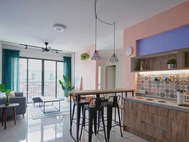 Limited 4 Bedrooms Fully Furnished Unit Free WiFi Pm to View