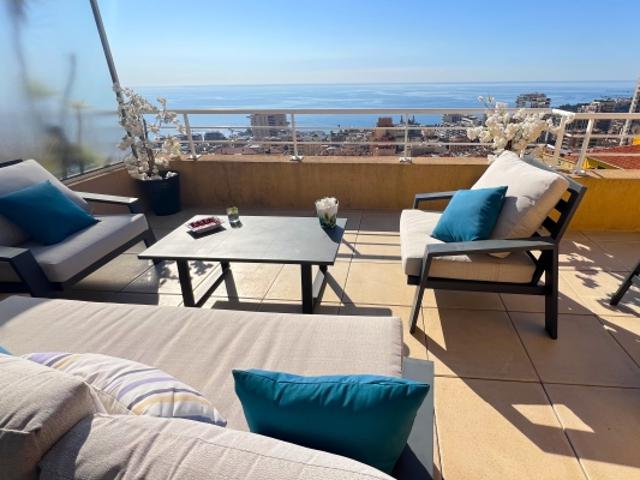 Limitrophe MONACO, grande terrasse
