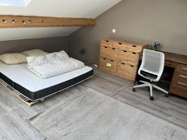 Limitrophe Paris, maison calme proche M12 et M13