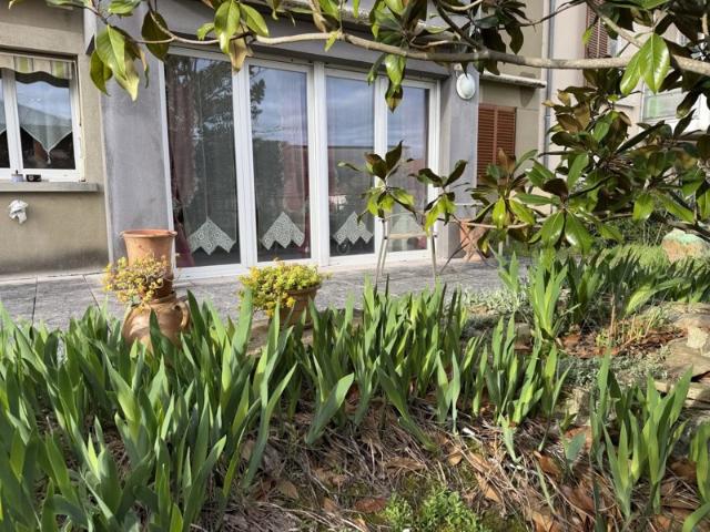 Limoges ouest Appartement avec jardin et garage