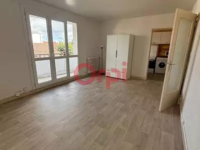 Limoges 87000 Location appartement 1 pièce t1 cave balcon