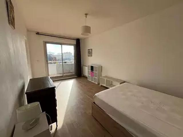 Limoges 87000 Location appartement 1 pièce t1 balcon