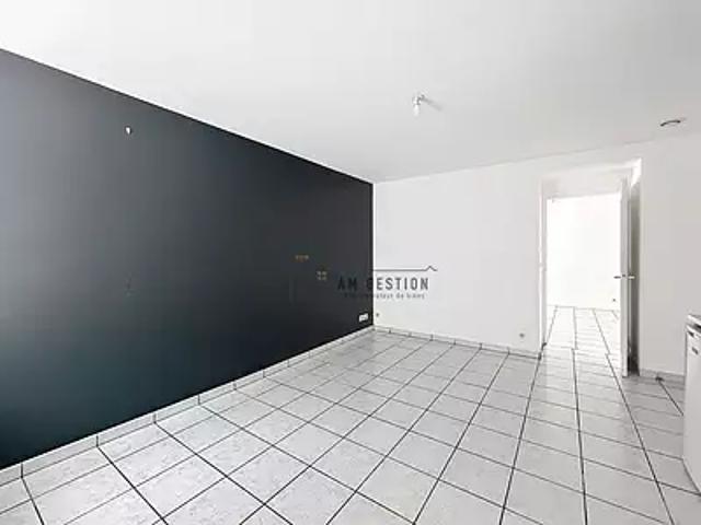 Limoges 87000 Location appartement 2 pièces t2 au dernier étage