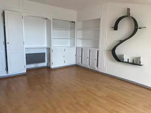Limoges 87000 Location appartement 2 pièces t2 au dernier étage