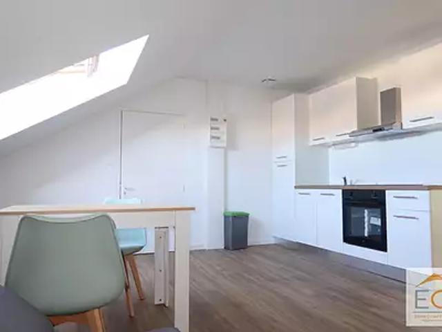 Limoges 87000 Location appartement 2 pièces t2 au dernier étage