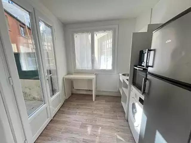 Limoges 87000 Location appartement 2 pièces t2 terrasse