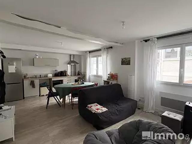 Limoges 87000 Location appartement 3 pièces t3 au dernier étage