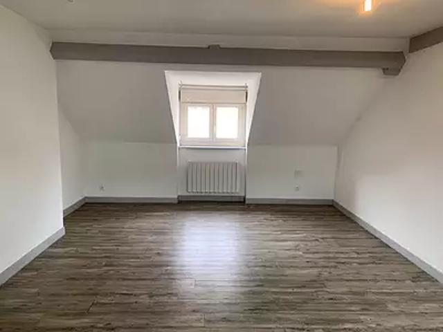 Limoges 87000 Location appartement 3 pièces t3 au dernier étage