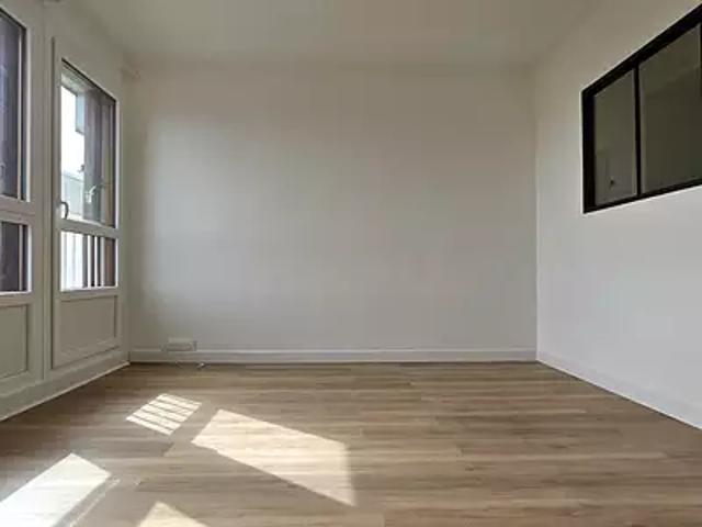 Limoges 87000 Location appartement 3 pièces t3 au dernier étage