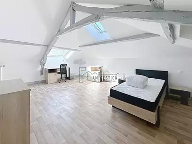 Limoges 87000 Location appartement 5 pièces t5 au dernier étage