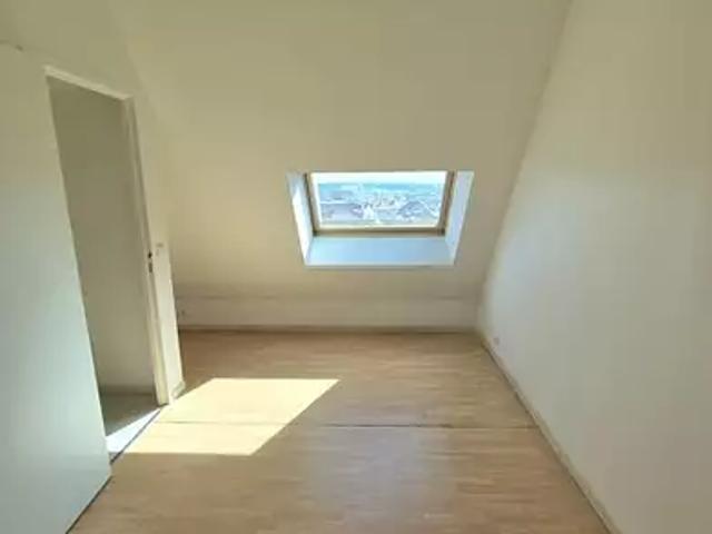 Limoges 87100 Achat / Vente appartement 3 pièces t3 au dernier étage parking