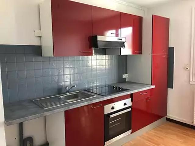 Limoges 87100 Location appartement 3 pièces t3 cave balcon