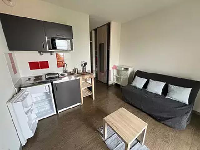 Limonest 69760 Location appartement 1 pièce t1 au dernier étage