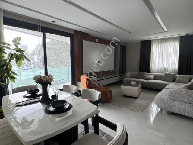 Limonluda Denize Sıfır 3+1 Köşe Daire