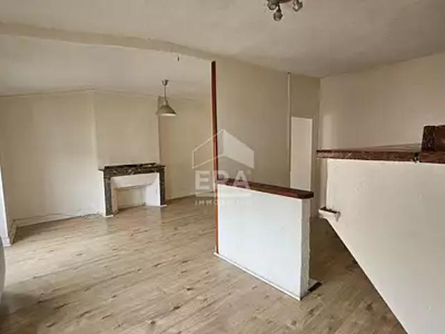 Limoux 11300 Achat / Vente appartement 3 pièces t3 au dernier étage