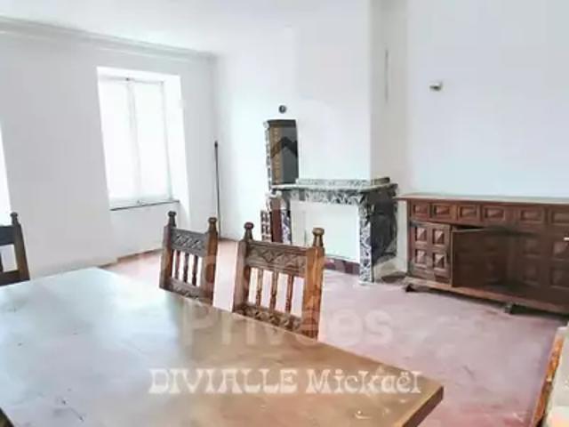 Limoux 11300 Achat / Vente appartement 4 pièces t4 au dernier étage