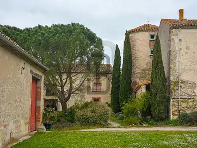 Limoux 11300 Achat / Vente maison 20 pièces t20 au dernier étage