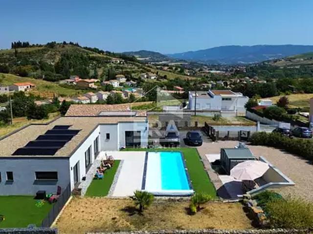 Limoux 11300 Achat / Vente maison 5 pièces t5 au dernier étage piscine
