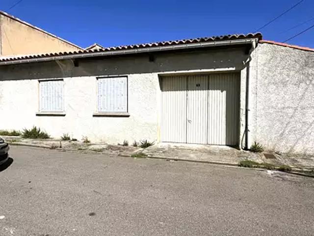 Limoux 11300 Achat / Vente parking