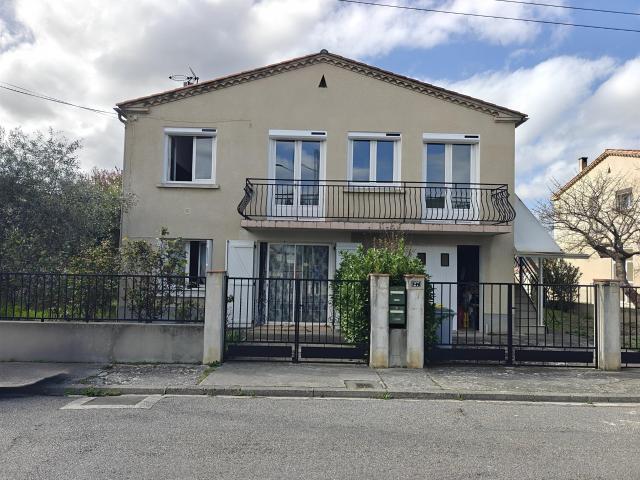 Limoux Villa Avec Jardin Puits Atelier Et Garage 132m² Limoux