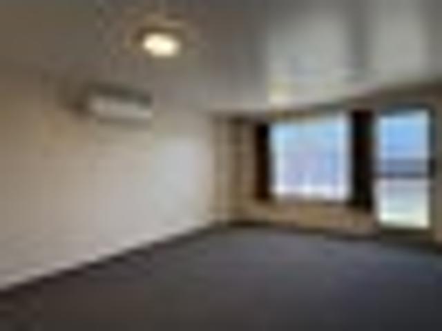Linwood, 3 bedrooms, $490 pw