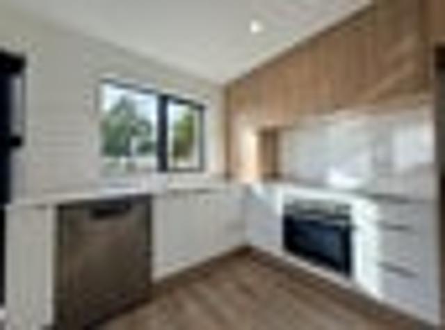 Linwood, 4 bedrooms, $625 pw