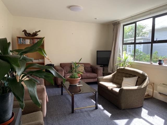 linwood, 6+ bedrooms