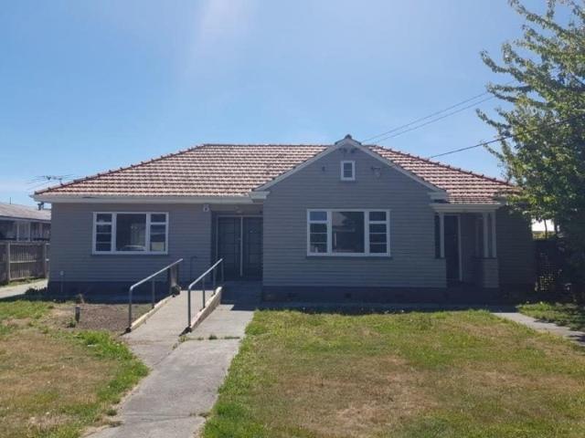 linwood, 6+ bedrooms
