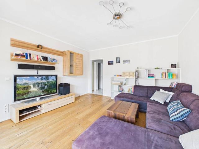 LINZ / URFAHR KATZBACH: EIGENTUMSWOHNUNG ca. 71,93 m² + BALKON/LOGGIA inkl. GARAGENSTELLPLATZ