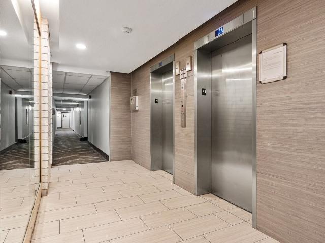 Lincoln Park Tower 1 Bedroom Apartment for Rent at 1330 Richmond Rd, Ottawa, ON K2B 8J6 Lincoln Heights