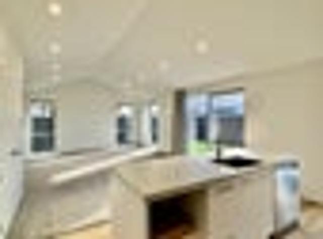 Lincoln, 2 bedrooms, $600 pw