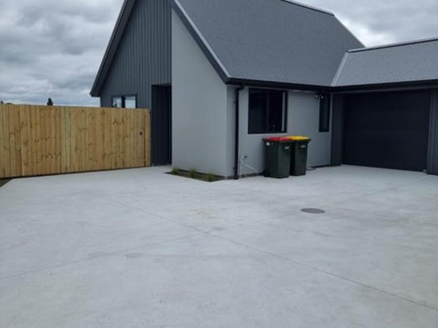 lincoln, 3 bedrooms