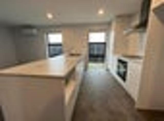Lincoln, 3 bedrooms, $595 pw