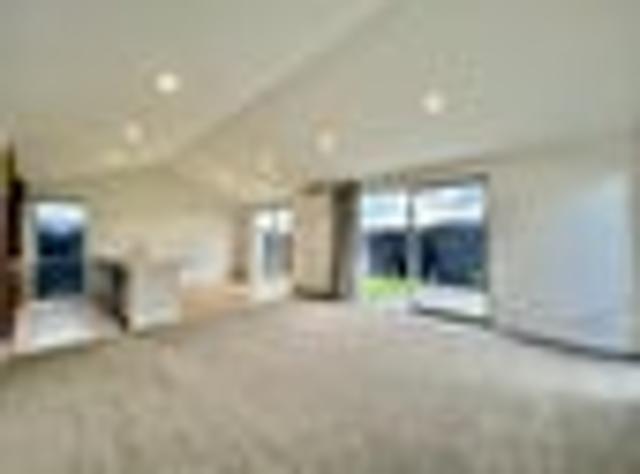 Lincoln, 3 bedrooms, $675 pw