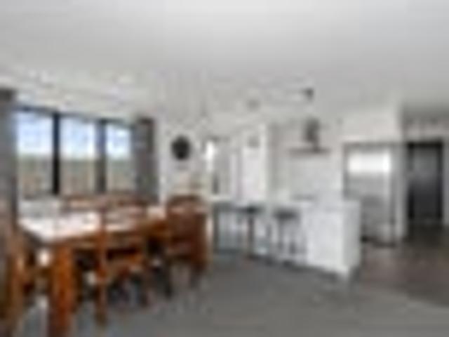 Lincoln, 3 bedrooms, $690 pw