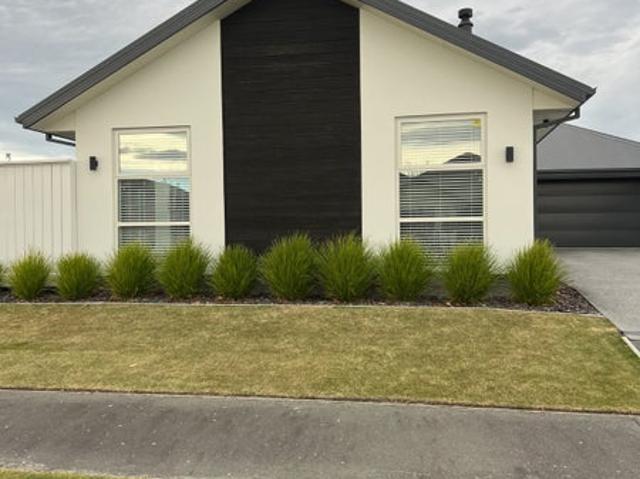lincoln, 4 bedrooms