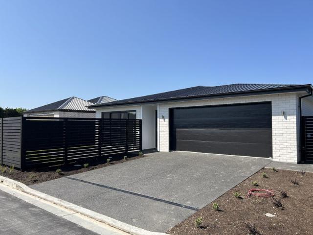 lincoln, 4 bedrooms