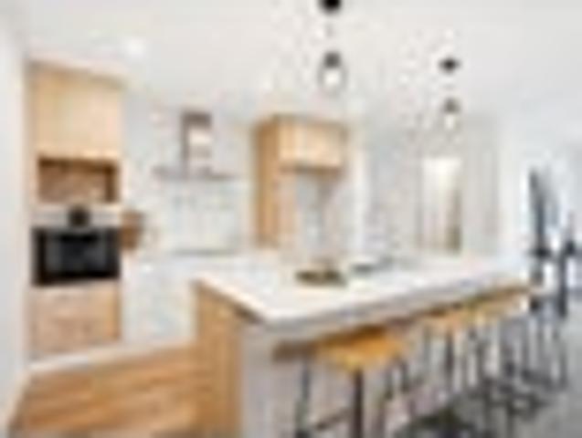 Lincoln, 4 bedrooms, $690 pw