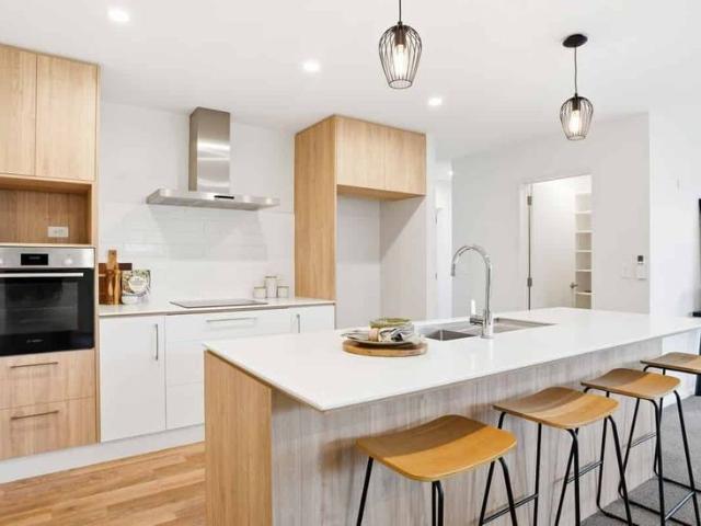 Lincoln, 4 bedrooms