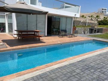 LINDA Y FUNCIONAL CASA DE PLAYA CON VISTA AL MAR EN CONDOMINIO PRIVADO